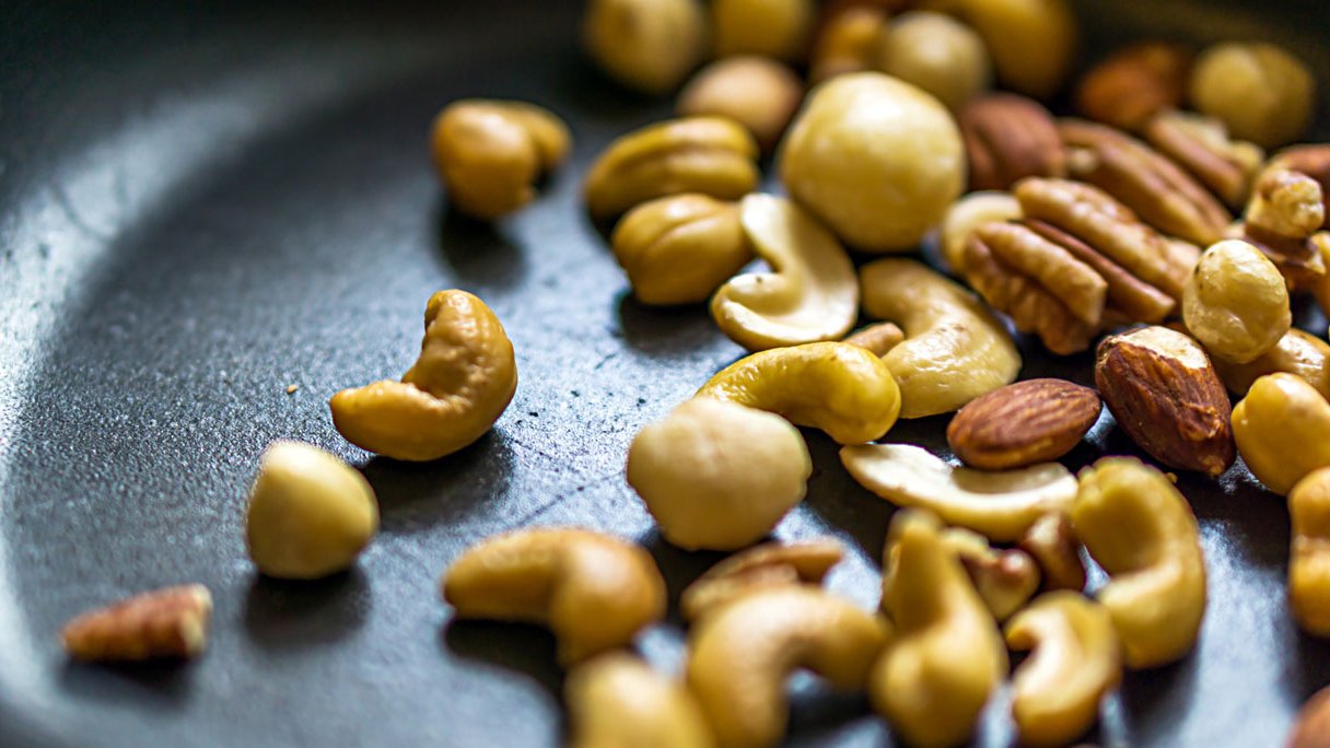 Kun je beschimmelde noten na verhitten veilig eten?